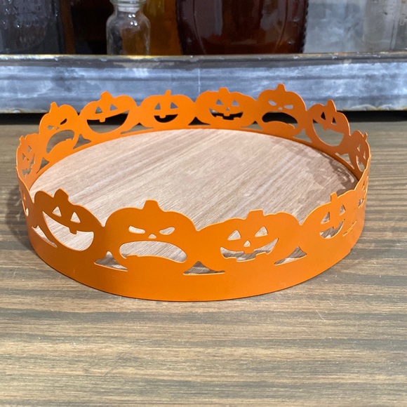NWT 2022 Target BP Orange Pumpkin Tray - Picture 1 of 5